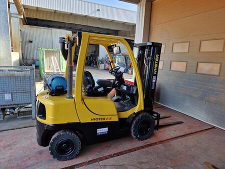 Chariot élévateur gaz HYSTER 10077