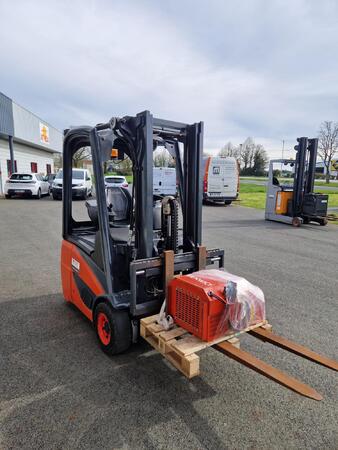Chariot FENWICK électrique E12
