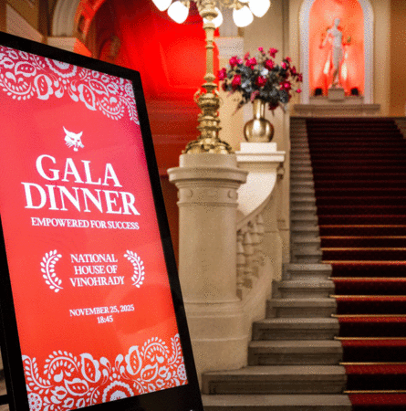 Bobcat awards Mateloc